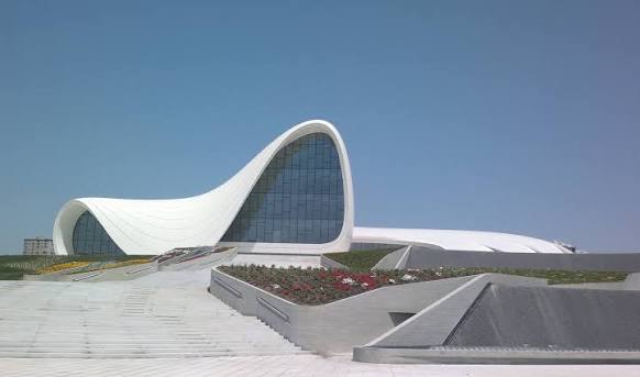 İzmir Hareketli Vizyon Bakü Turu Pegasus Havayolları ile 3 Gece